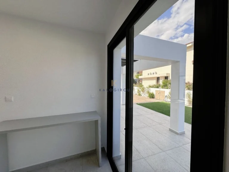 4 Bedroom House for Sale in Dhekelia, Larnaca District