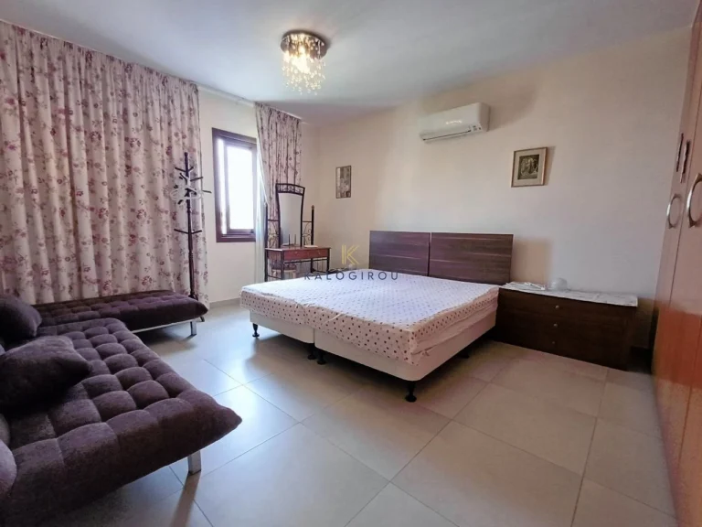 4 Bedroom Apartment for Sale in Larnaca District