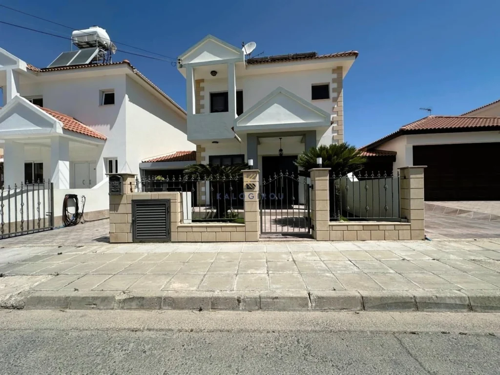 4 Bedroom House for Rent in Aradippou, Larnaca District