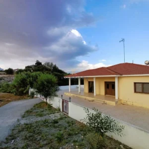 3 Bedroom House for Sale in Alethriko, Larnaca District