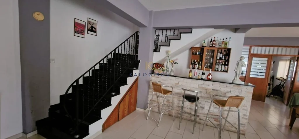 4 Bedroom House for Sale in Dromolaxia, Larnaca District