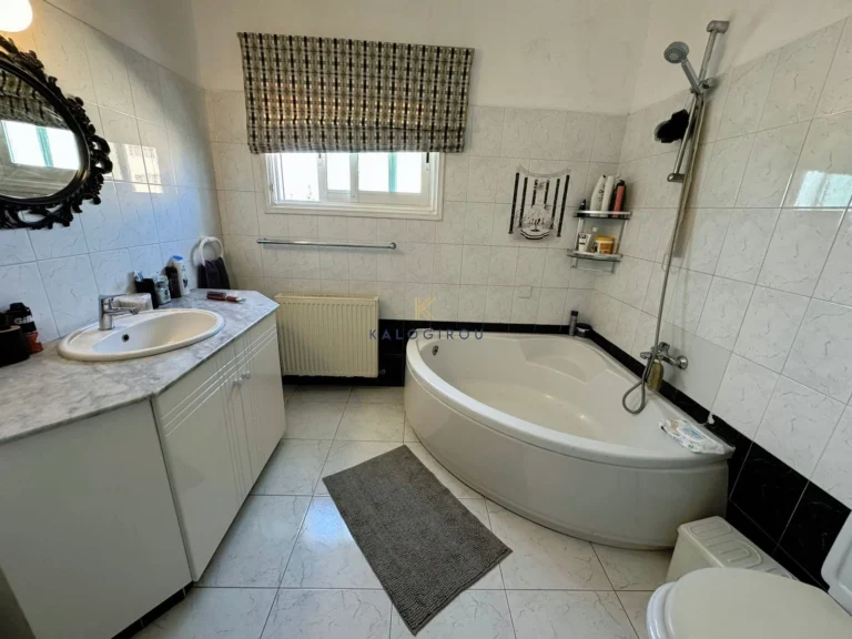 4 Bedroom House for Rent in Larnaca District