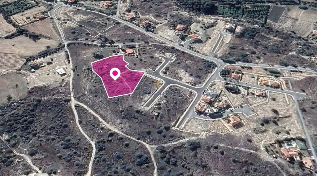 6,689m² Plot for Sale in Kalavasos, Larnaca District