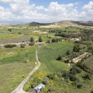 5,935m² Plot for Sale in Lympia, Nicosia District