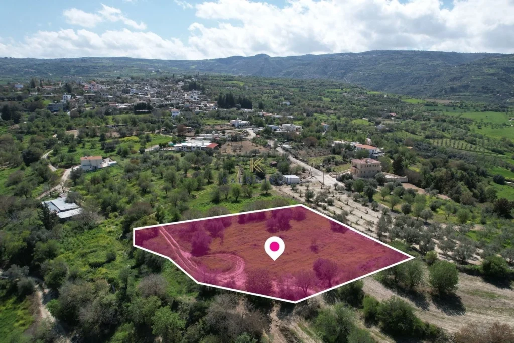 2,676m² Plot for Sale in Giolou, Paphos District