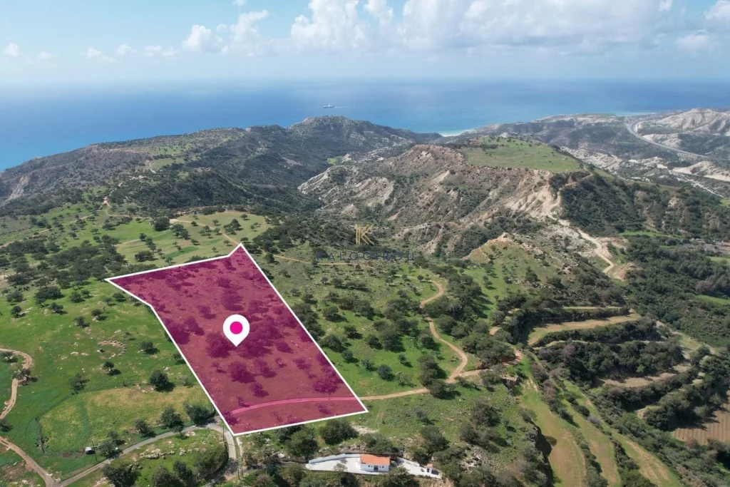 28,429m² Plot for Sale in Pissouri, Limassol District