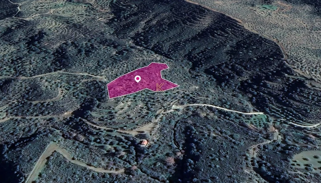 5,017m² Plot for Sale in Vavla, Larnaca District