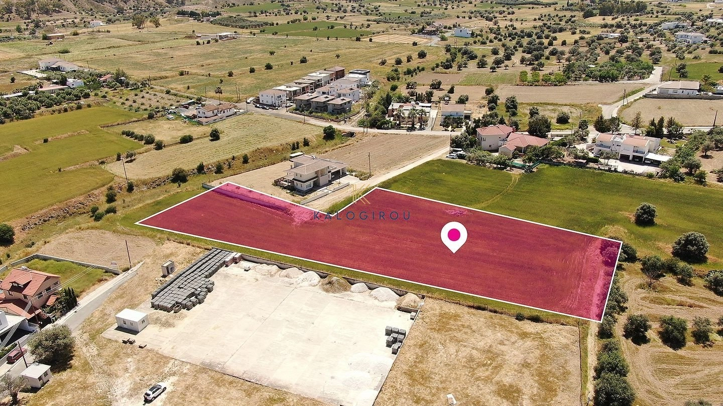 4,938m² Plot for Sale in Pera, Nicosia District