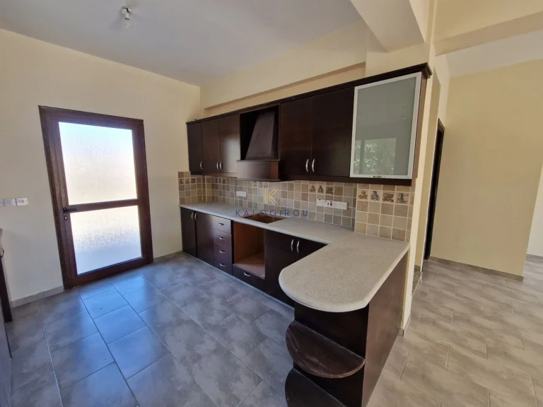 4 Bedroom House for Sale in Ineia, Paphos District