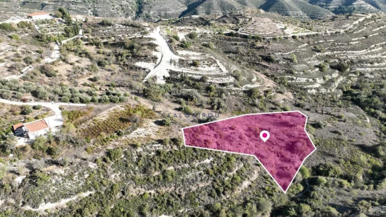 3,011m² Plot for Sale in Vouni, Limassol District