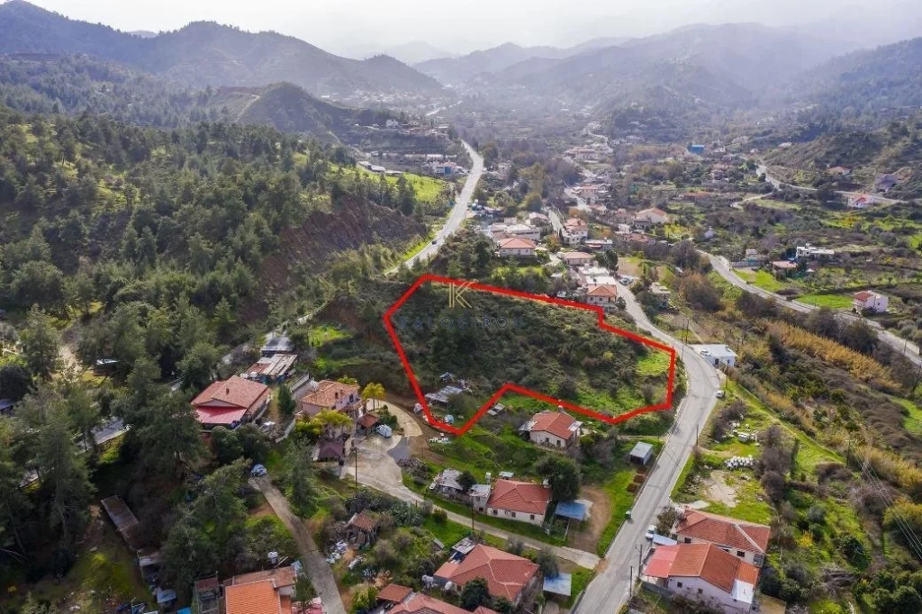 4,140m² Plot for Sale in Temvria, Nicosia District