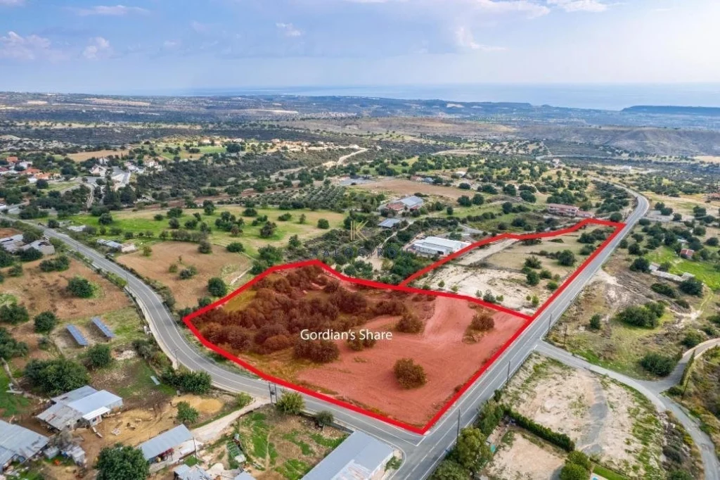 25,274m² Plot for Sale in Prastio Avdimou, Limassol District