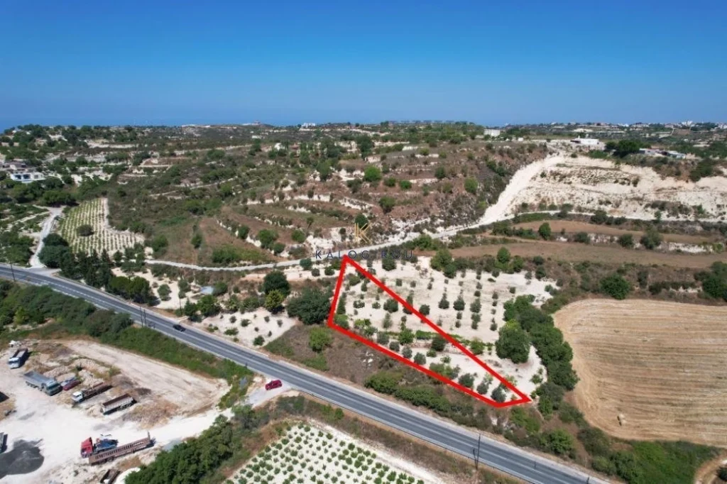 1,649m² Plot for Sale in Tsada, Paphos District