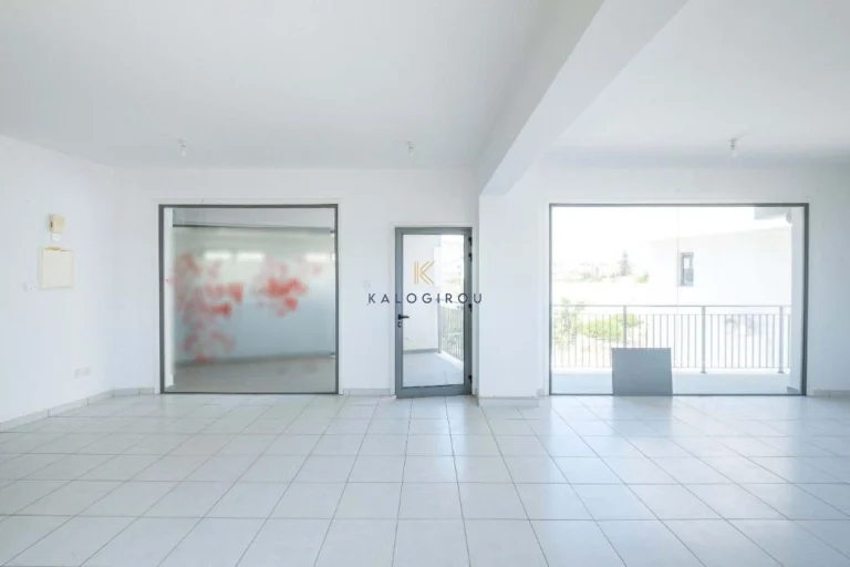 182m² Office for Sale in Oroklini, Larnaca District