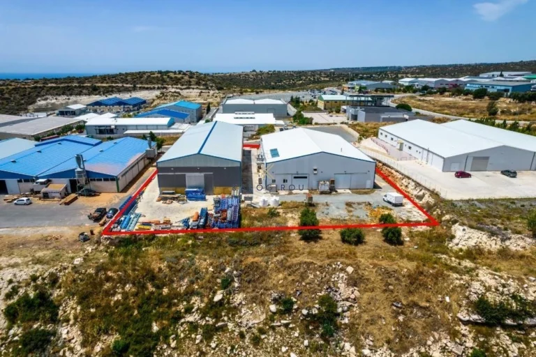 1870m² Commercial for Sale in Ypsonas, Limassol District