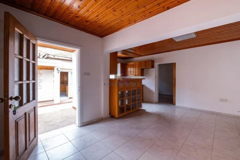 2 Bedroom House for Sale in Agioi Omologites, Nicosia District