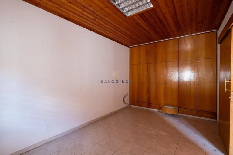 2 Bedroom House for Sale in Agioi Omologites, Nicosia District