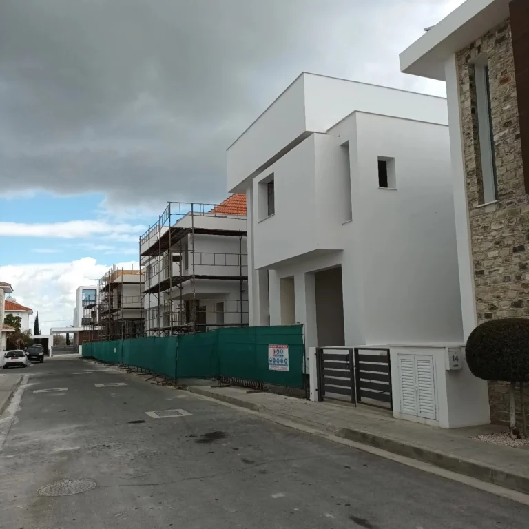 4 Bedroom House for Sale in Dromolaxia, Larnaca District