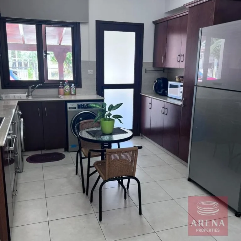 4 Bedroom House for Sale in Aradippou, Larnaca District