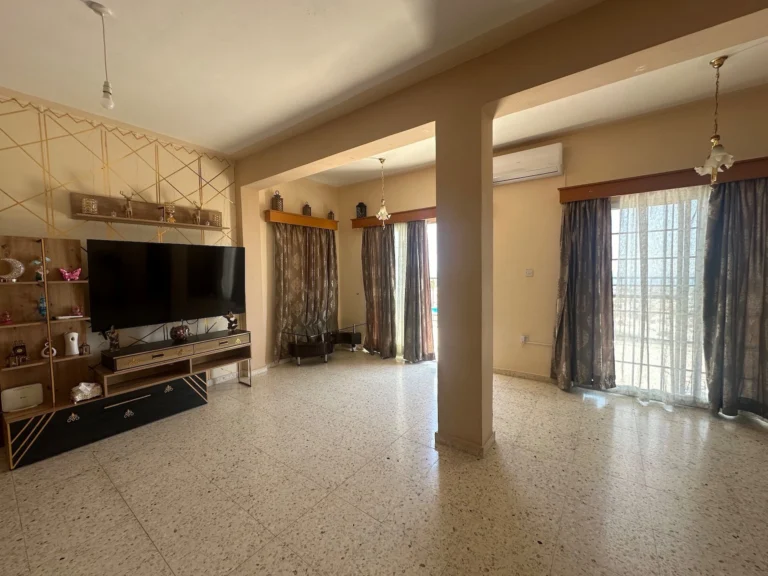 440m² Building for Sale in Pegeia, Paphos District