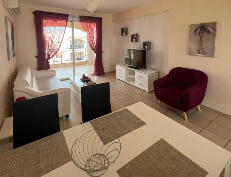 2 Bedroom Apartment for Rent in Tombs Of the Kings, Paphos District