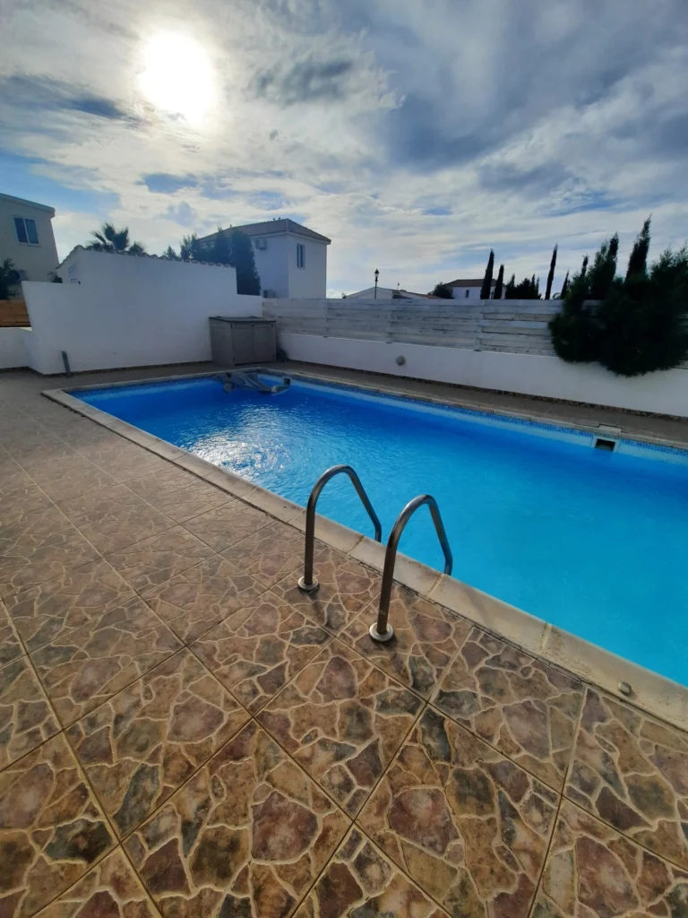 3 Bedroom House for Sale in Mandria, Paphos District