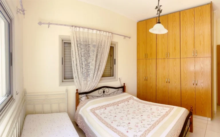 4 Bedroom House for Sale in Polemi, Paphos District