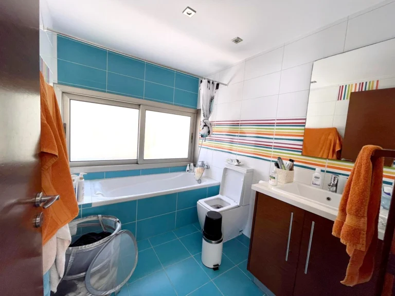 5 Bedroom House for Rent in Tsada, Paphos District