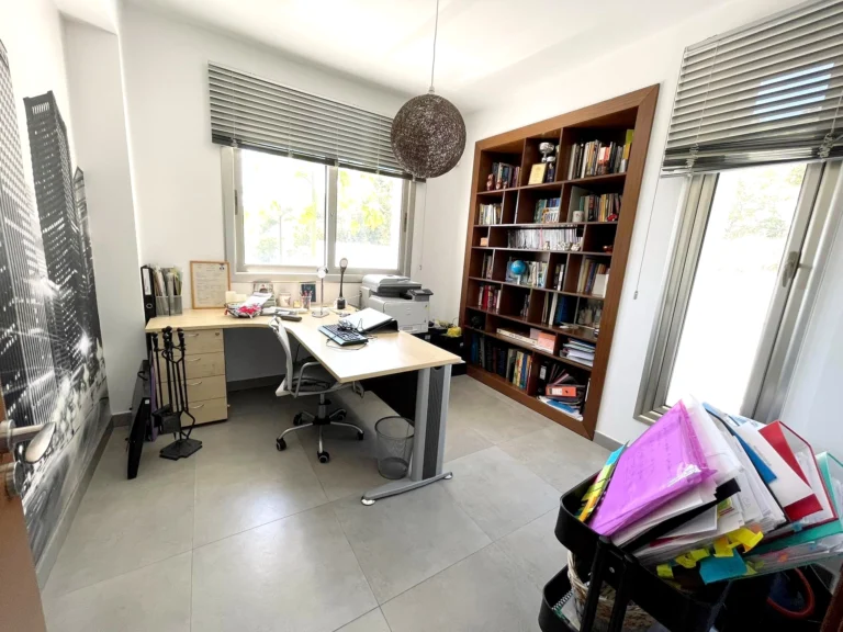 5 Bedroom House for Rent in Tsada, Paphos District