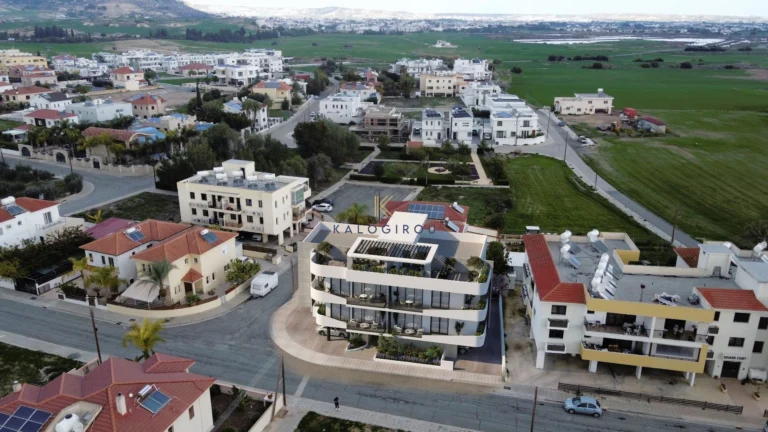 2 Bedroom Apartment for Sale in Livadia Larnakas, Larnaca District