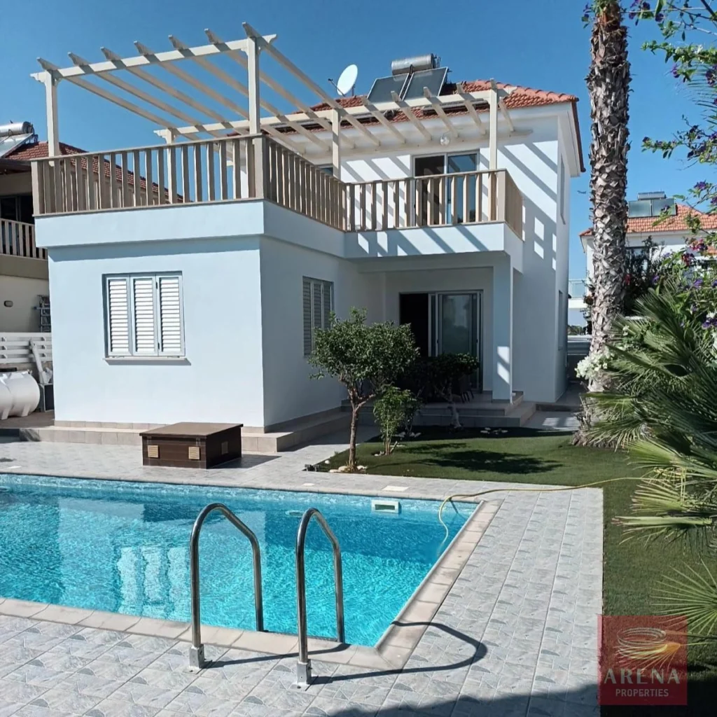 3 Bedroom House for Sale in Pervolia Larnacas