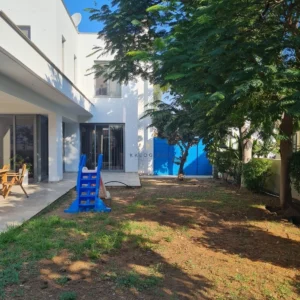 3 Bedroom House for Sale in Livadia Larnakas, Larnaca District