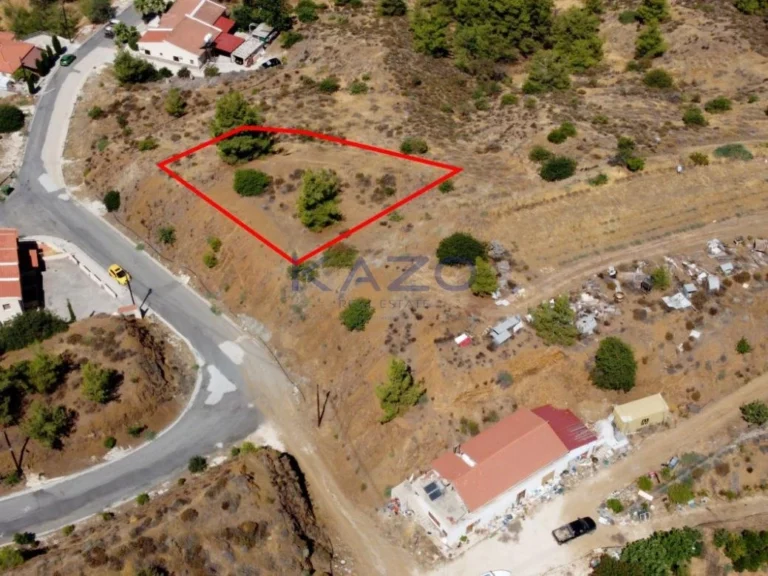 548m² Plot for Sale in Evrychou, Nicosia District