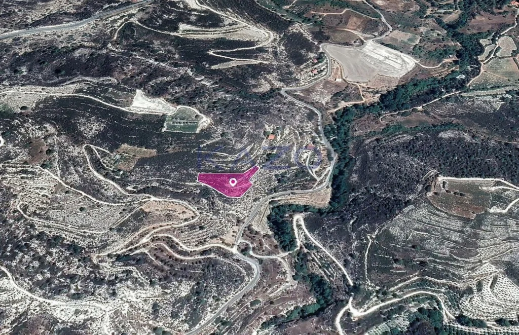 5,017m² Plot for Sale in Omodos, Limassol District