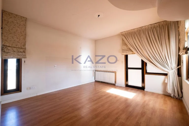 4 Bedroom House for Sale in Strovolos, Nicosia District