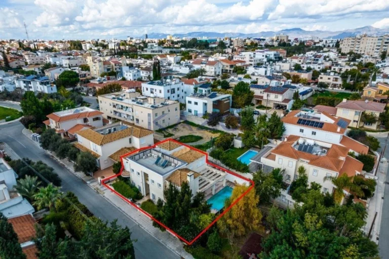 Cheap Houses and Villas for Sale Nicosia up to 800000 euro