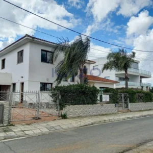 3 Bedroom House for Sale in Strovolos, Nicosia District