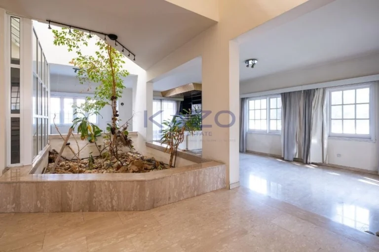 4 Bedroom House for Sale in Strovolos, Nicosia District