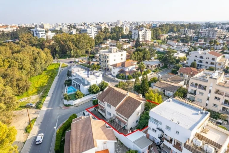 4 Bedroom House for Sale in Strovolos, Nicosia District