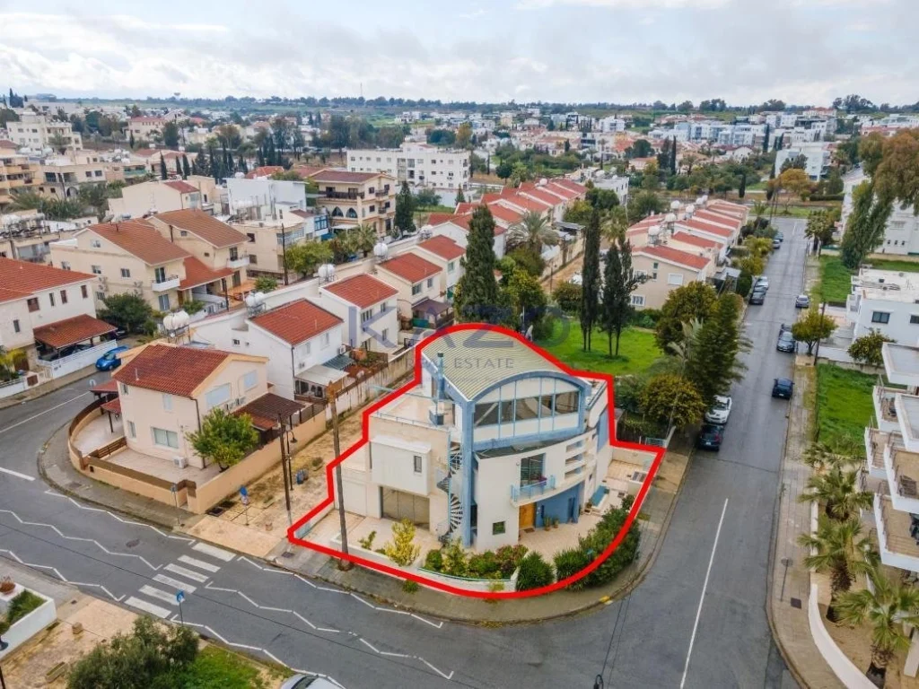 5 Bedroom House for Sale in Engomi, Nicosia District