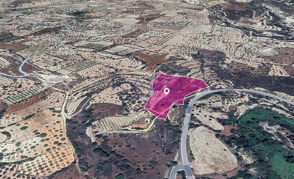 16,318m² Plot for Sale in Limnatis, Limassol District