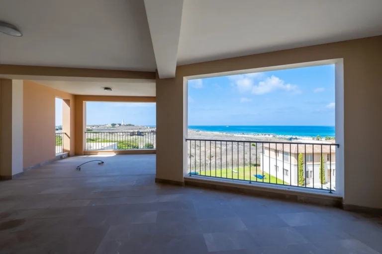 3 Bedroom Apartment for Sale in Kato Paphos