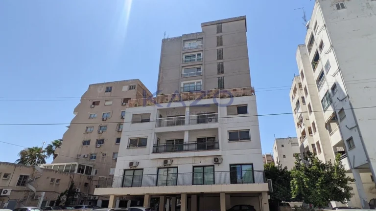 Office for Sale in Agioi Omologites, Nicosia District