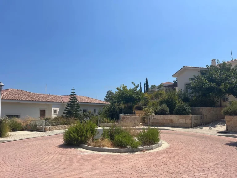 4 Bedroom House for Sale in Maroni, Larnaca District