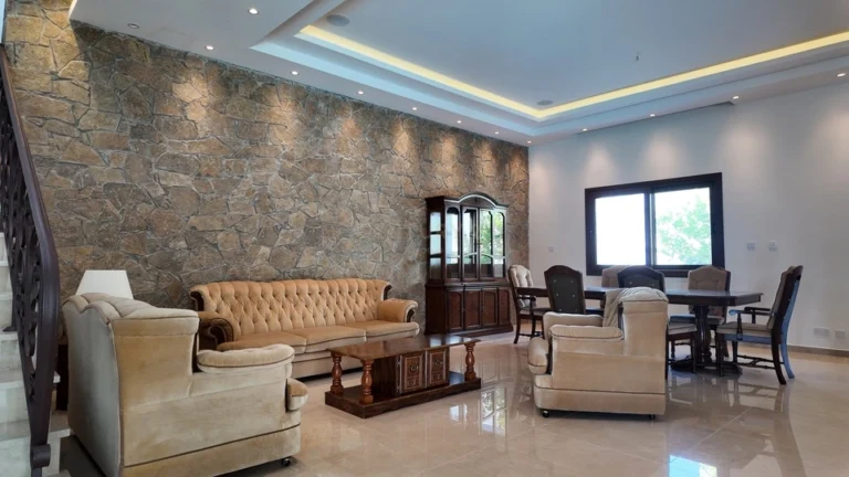 5 Bedroom House for Sale in Erimi, Limassol District