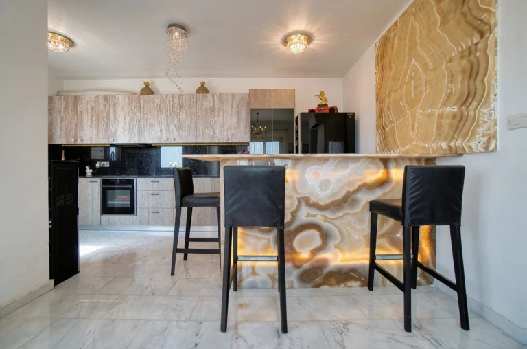 4 Bedroom House for Sale in Chlorakas, Paphos District