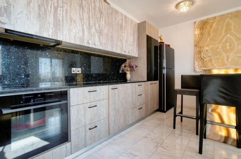 4 Bedroom House for Sale in Chlorakas, Paphos District