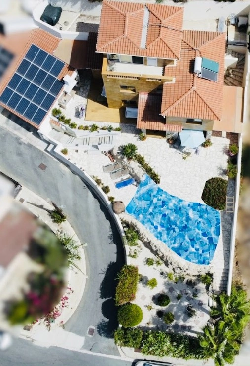 4 Bedroom House for Sale in Chlorakas, Paphos District