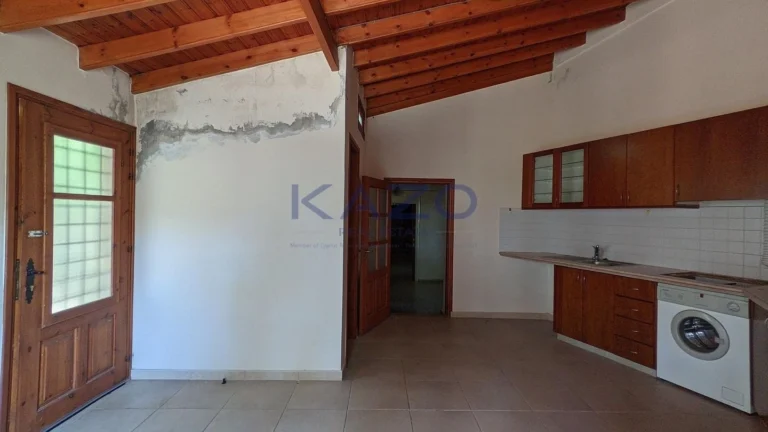 2 Bedroom House for Sale in Kedares, Paphos District