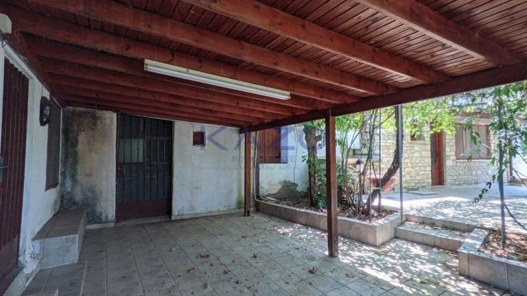 2 Bedroom House for Sale in Kedares, Paphos District